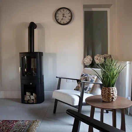 Villa The Old School House Dundrum